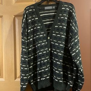 V- Neck button Cardigan sweater